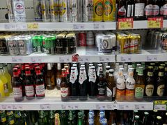 -新苗超市(科英布拉街店)