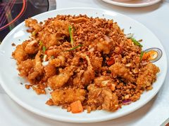 避风塘鱿鱼-活潑鲜跳(湖滨商业街店)