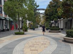 -比斯特上海购物村精品奥特莱斯