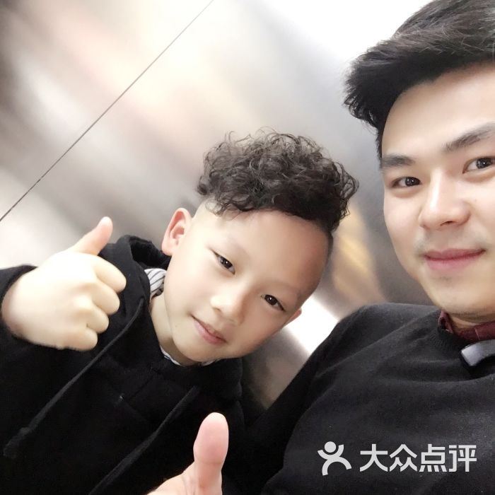 杜尚发型(龙湖时代天街店)图片 - 第109张