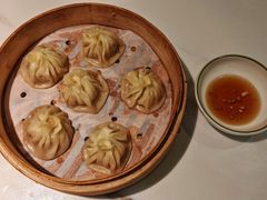 鸡汁小笼包-春家·非遗手工小吃(徐汇万科广场店)