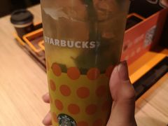 -星巴克臻选(国贸商城首店)
