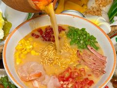 -小小集渔·泰式大排档(太古里香槟店)