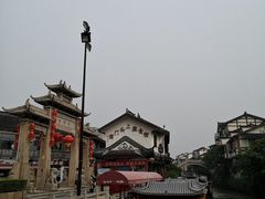 -南门头上美食街