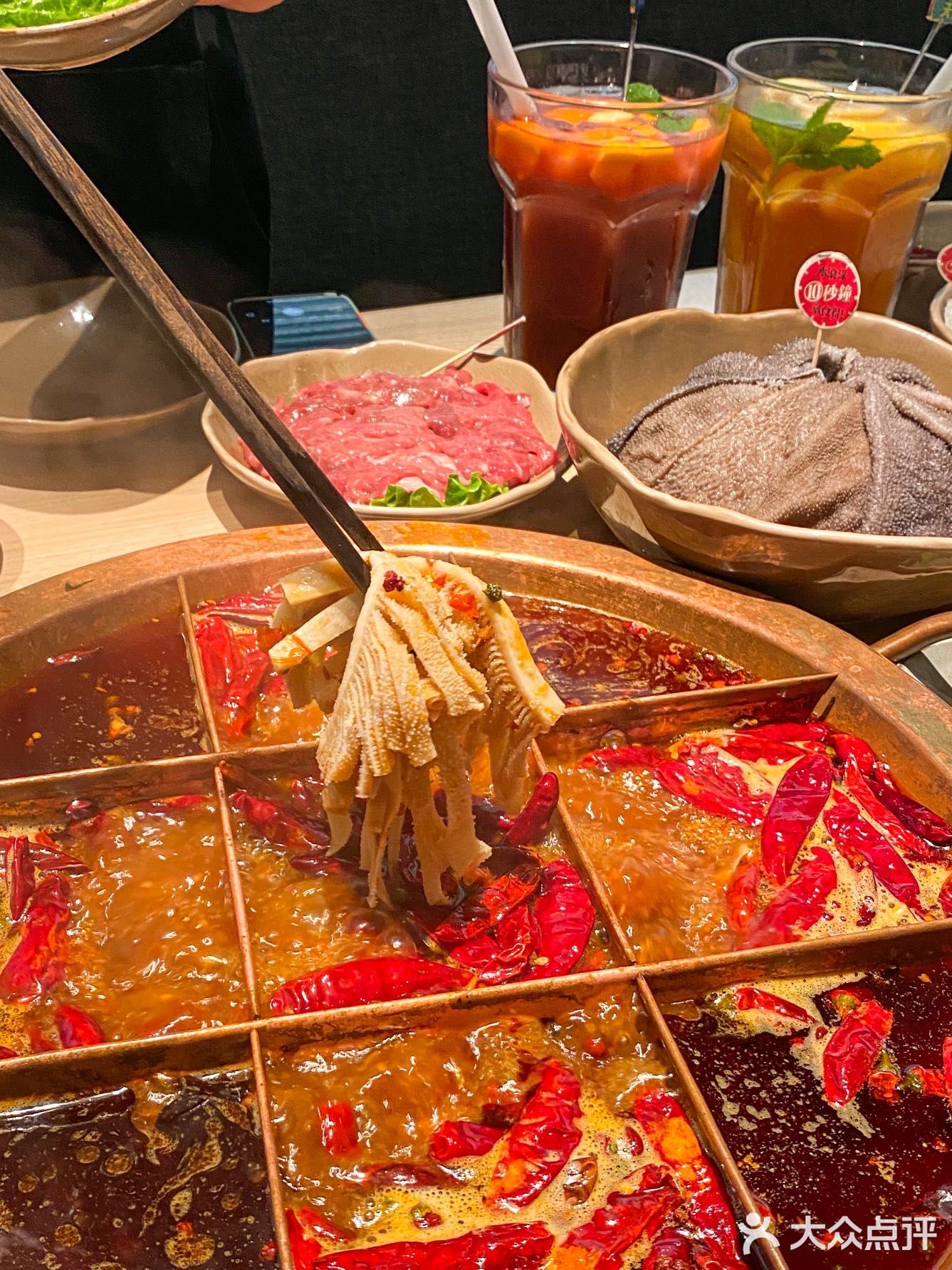 从香港火到长沙的重庆火锅🔥超多明星打卡过…