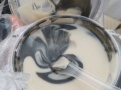 鸳鸯糊-鞠氏黑芝麻糊(水塔店)