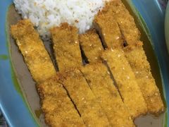 黄咖喱鸡排饭-长勺子东南亚(街道口店)