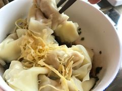 -笑来喜馄饨小笼工坊店(湖滨街店)