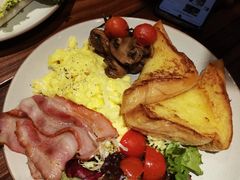 法式煎吐司早午餐-VESH COFFEE(定西路店)