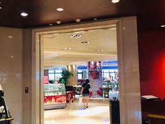 门面-咖啡苑自助餐厅·中国大饭店
