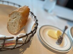 面包-Wolfgang’s Steakhouse 沃夫冈牛排馆(上海白玉兰广场店)