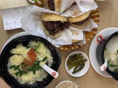 -闫家驴肉老店(华电一校店)