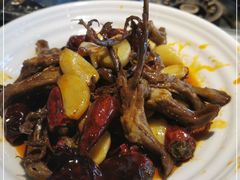 -张大胡子鱼头火锅酒楼(长益路店)