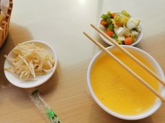 -闫家驴肉老店(华电一校店)