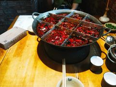 -白乐天毛肚火锅馆(解放碑店)