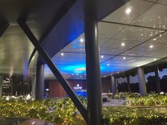 -上海滴水湖皇冠假日酒店