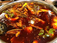 -肖肖酸萝卜鱼火锅(总店)