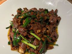 -吃饭皇帝大(长宁龙之梦店)
