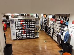 -优衣库(哈尔滨中央大街店)