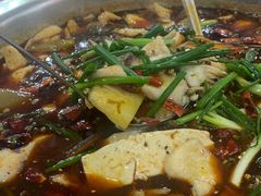 -乡土特色.冷锅鱼.牦牛肉汤锅