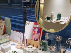 -LADY FAFA(巨鹿路陕西南路路口店)