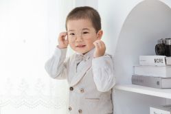 -小熊维尼高端儿童摄影(南山店)