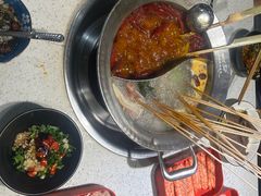 -钢管厂五区小郡肝串串香(南山店)