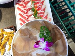 -九牧鱻·渝老鬼重庆火锅(人民路店)