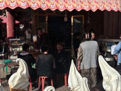 -古老冰山特色冰淇淋店(艾提尕尔店)