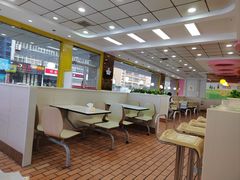 -六和餐饮(东城根店)