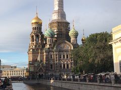 -滴血救世主教堂