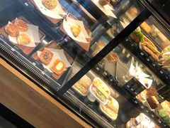 -星巴克(杭州西湖银泰1F店)