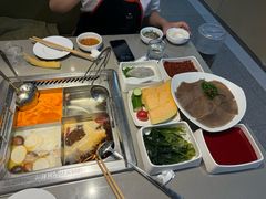 -海底捞火锅(杭州滨江九宜城店)