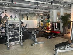 -F+轻食健身赋能空间(中华北路国贸商场店)