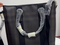 -聚云奢二手奢侈品黄金手表包包回收·中古店(中福城店)