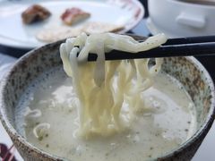 黄鱼煨面-杭州西子湖四季酒店·金沙厅
