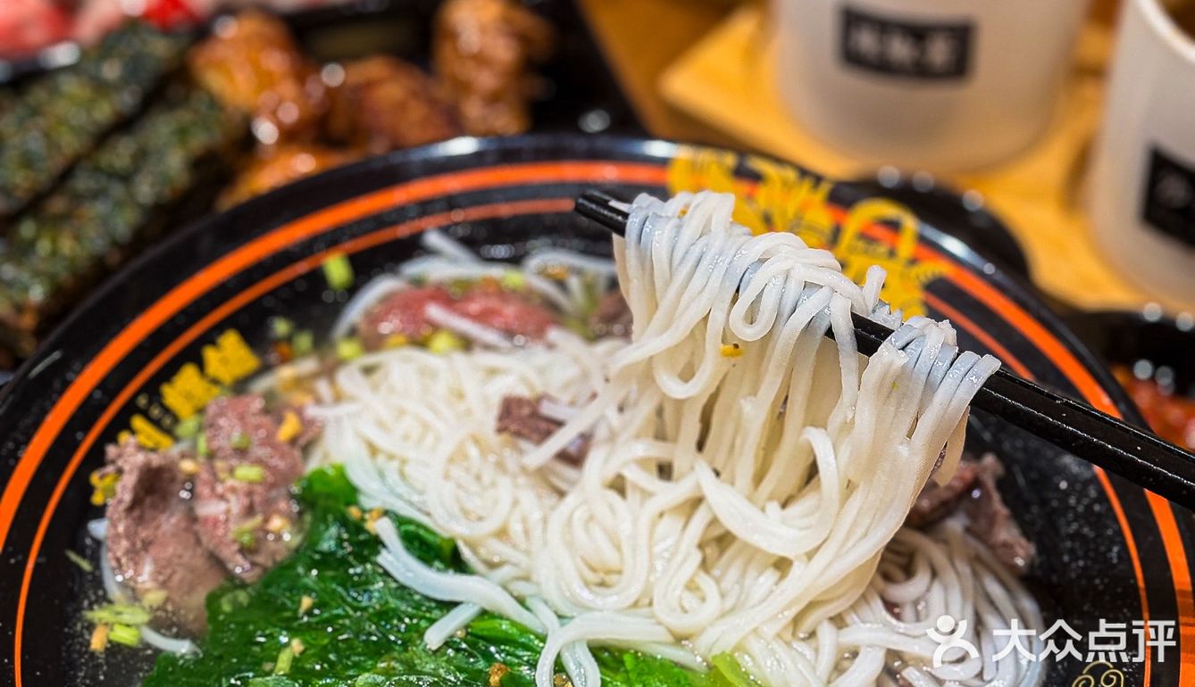 机场✈️里的宝藏牛肉粿条店 来了就是胶己人🥳