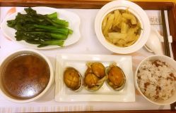 -莉泽月子中心(鹅潭汇店)
