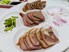 -梅利汴京烤鸭•开封豫菜地标店(东司门店)
