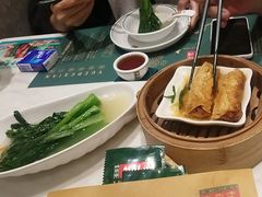 -悦得闲广式点心茶楼(蓝鲸世界店)