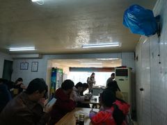 -荣巷小馄饨(荣巷店)