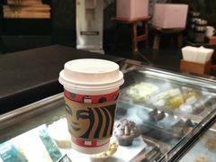 -星巴克臻选(北京嘉里中心第二店)