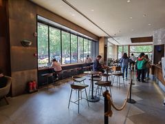 -星巴克臻选(南京艾尚天地店)