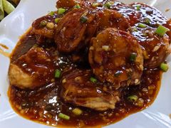 -华光驿站私房菜·黑金冠