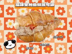 -LAVAZZA拉瓦萨咖啡(中航城君尚购物中心店)