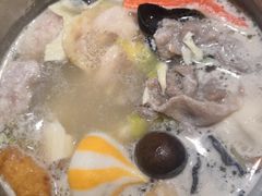 -龍歌自助小火锅(市南金茂湾店)