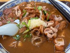 卤煮火烧-门框胡同百年卤煮(新街口店)