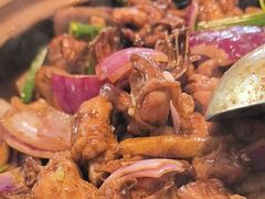 -胡须佬鸡煲四季火锅店(石厦西村直营店)