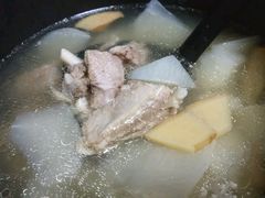 萝卜羊排-满堂春特色餐馆