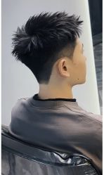 -尤司男士国潮理发馆